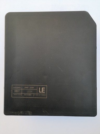 2521010583 - КОРОБКА ЗАПОБІЖНИКІВ NISSAN CABSTAR, NT400 LE00A