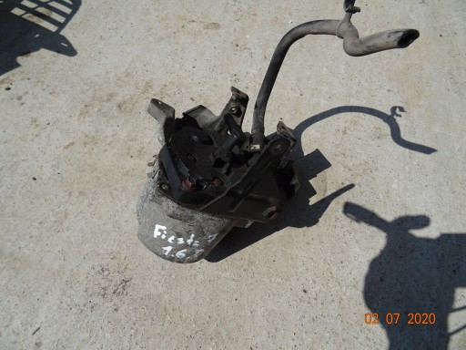 КОРПУС ТОПЛИВНОГО ФИЛЬТРА FORD FIESTA MK7 1.6 TDCI