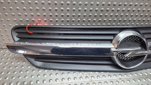 Grille 13117843 OPEL MERIVA A 2003