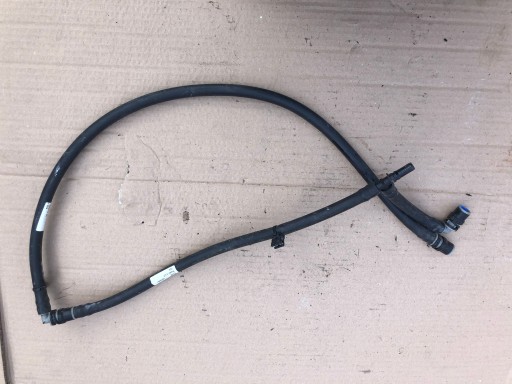AUDI A5 A4 B8 Schlauch Rohr WEZYK Spritzdüse 8T0955667D