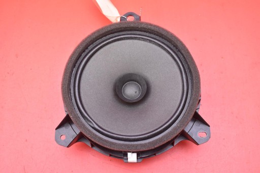 speaker right front 86160-02B80 TOYOTA YARIS 4 IV 5D 20-24