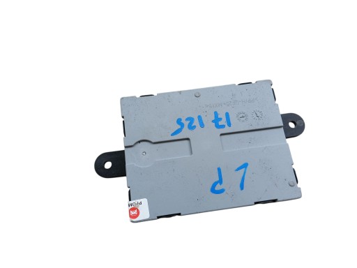 control unit module door left front LAND ROVER DEFENDER II L663 L8B2-14D617-AG