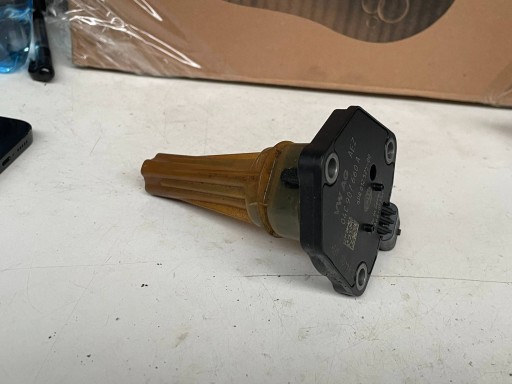 sensore Livello olio SKODA KAROQ 04C907660A @M