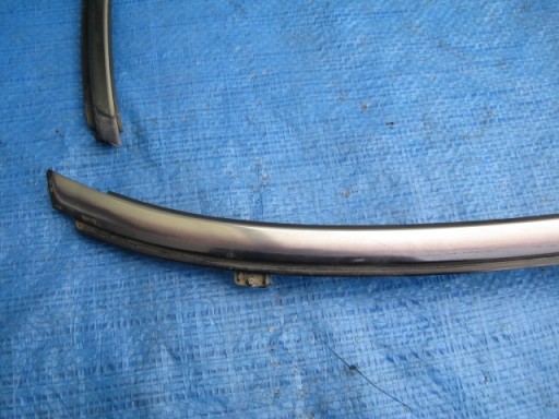 W140 600 SE 91r moulding mouldings windows of the rear CHROM