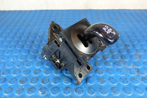 Toyota Auris II 1.8HYBRYDA gear lever changes of the gear automat 75G188 sBDB EUROPA