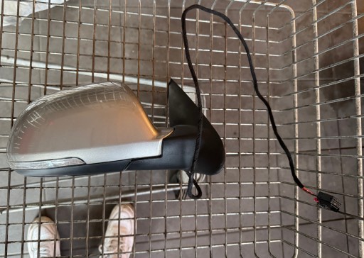 mirror right front SKODA OCTAVIA II LIFT 6 PIN LF8H