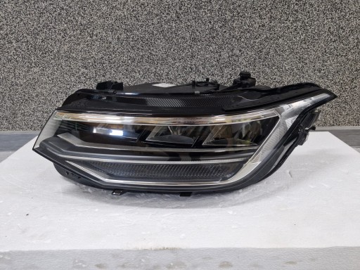 light left VW Tiguan II LIFT Full Led 5NB 2022