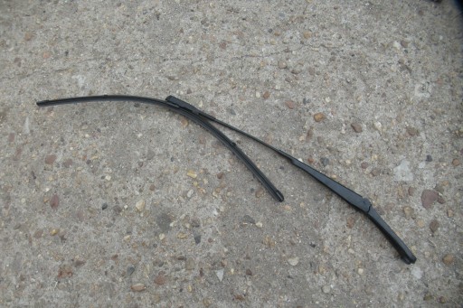 AUDI A4 B9 3.0 TDI 18R wiper arm left 8W1955407