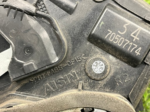 de la serrure portière droite arrière arrière SUZUKI GRAND VITARA II A046693