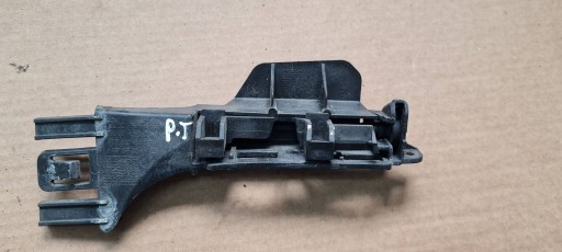 A5 8T S5 COUPE LIFT support holder bracket of a bumper right rear part 8T0807890