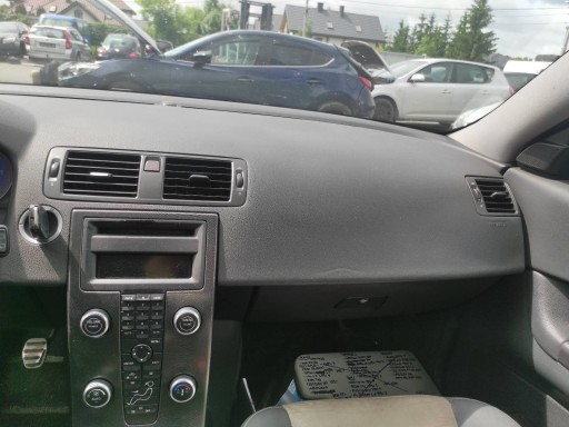 running board airbag POSTRZALOWY cockpit VOLVO C30 dashboard instrument panel