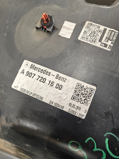 MERCEDES SPRINTER 907 910 side door left front A9077201600 EUROPA