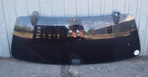 2002-2006 - Стекло заднее заднее + петли KIA SORENTO и 2002-2006г