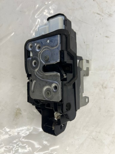 lock door rear part left KOMBI 31462448 Volvo V60 II (2018- )
