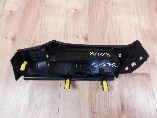 Hyundai i30 III 17+ switch ESP of the lights