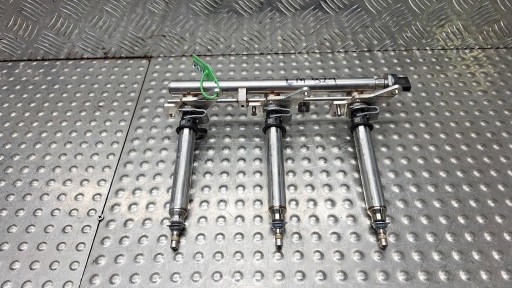 Rampe injection Injecteurs A2760781345 MERCEDES W205 W253 W213 3.0 V6 C43 AMG
