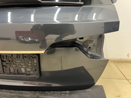 AUDI A4 B9 AVANT KOMBI S-LINE trunk door boot W colour LX7L