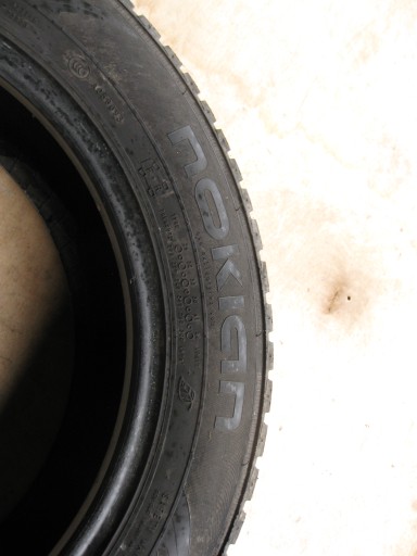 gomma ZIMA NOKIAN WRD3 175/65R16 5,8 MM 14R
