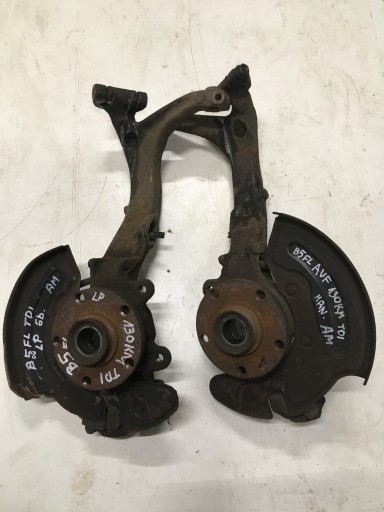 Кросовер маточина ліва VW PASSAT B5 FL 130KM