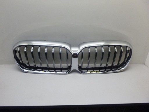 BMW 5 G30 G31 LCI LIFT maska maska