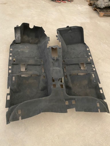 Ковровое покрытие 8R1863021A AUDI Q5