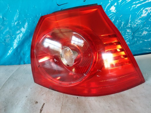 light GOLF V HB 1K6945096N right rear part