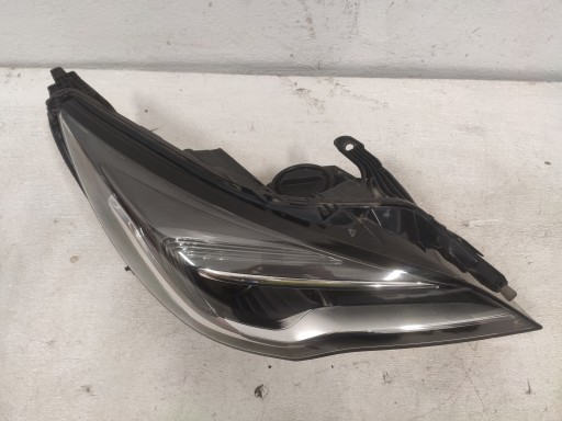 OPEL ASTRA K 2016 Licht vorne rechts ANGLIK