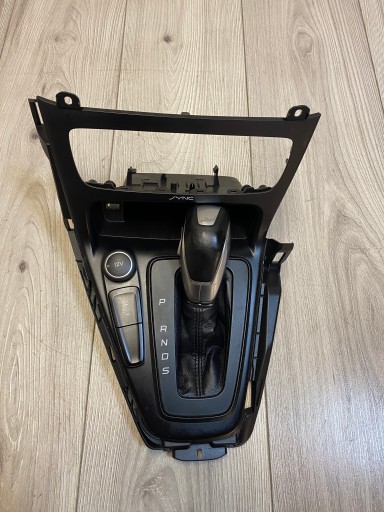 PF1EB-A044K30-NJF3JA6 - FORD FOCUS MK3 США ВАЖІЛЬ ПЕРЕМИКАННЯ ПЕРЕДАЧ