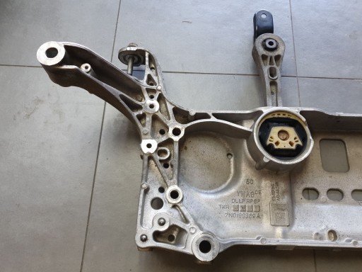 Volkswagen PASSAT CC Achsträger vorne Vorderachsträger Fahrschemel 7N0199369A