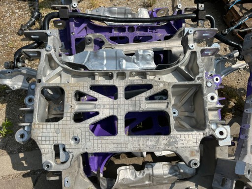 C1311221110 SULIK2 - Коляска fisker karma сани скамейка для двигателя подрамник двигателя оригинал разборка