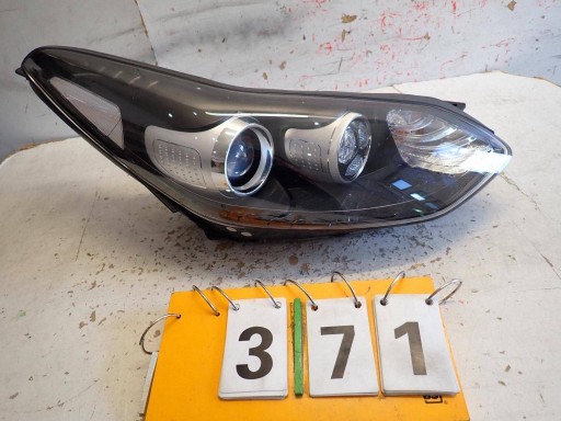 light front front right KIA SPORTAGE IV 2015- BI-XENON 92102-F1110