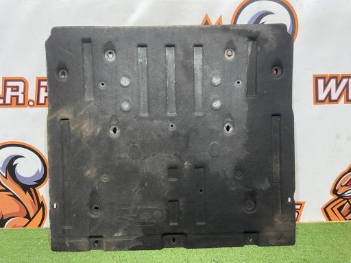 +48 505 - Крышка двигателя jaguar i-pace x590 j9d3-6b629-ad