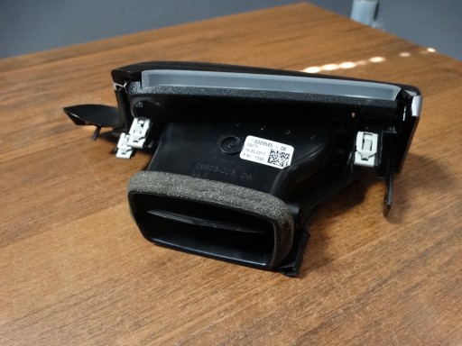 IDEALNA BOUCHE AÉRATION TABLEAU BORD GAUCHE BMW G30 G31 1