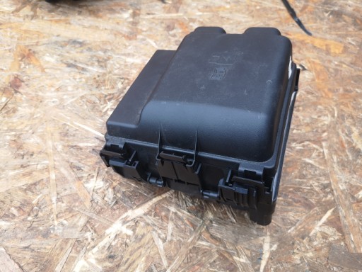 Блок предохранителей kuga mk3 nv4t-14d068-eba