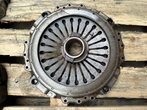 Зажим Сцепления Iveco Stralis Hi-Way C 10 504171014 323482000018