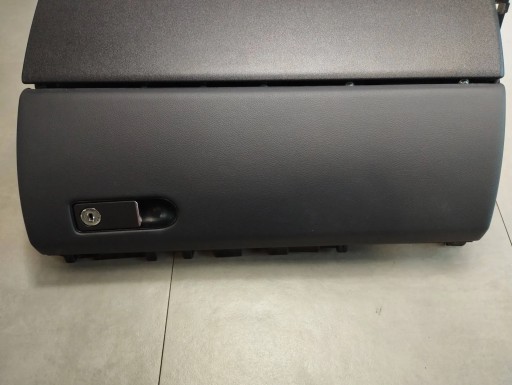 Mercedes-Benz CLS C218 Handschuhfach des Beifahrers UK A2186800191