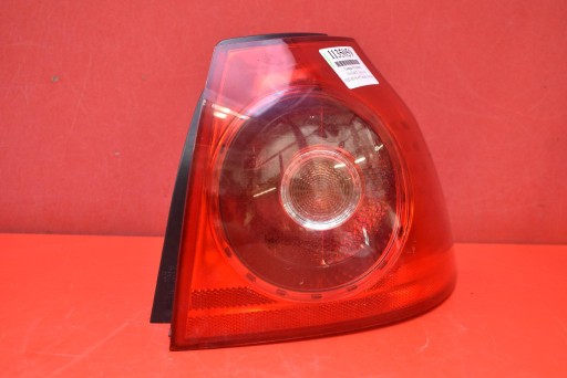 far desna stražnji dio stražnja 1K6945096AA VW GOLF 5 V 5D HB 03-09