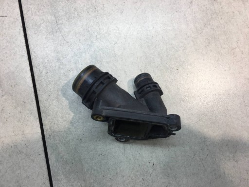 prirubnica vode BMW 1 E87 118 D 7800048