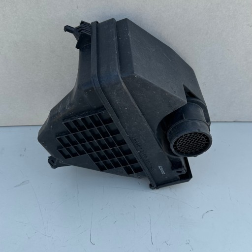 Gehäuse filter luft HYUNDAI TUCSON II 28110-D3100