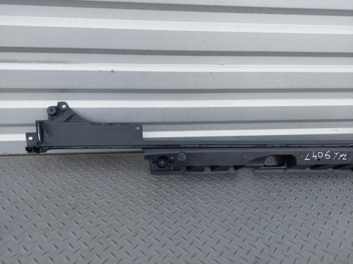 bumper bracket rear part rear central CK52-17B861-AC RANGE ROVER VOGUE L405