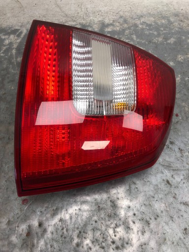 light right rear part SKODA OCTAVIA MK2 LIFT HB 1Z5945096B
