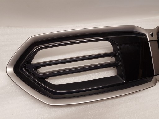 maska ledvinky BMW F70 F74 m-packet 5A35D33