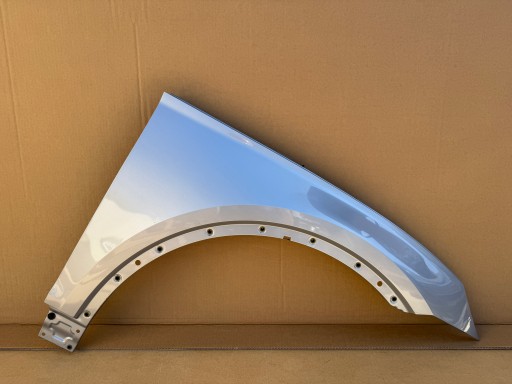 80A821106A - Крило праве audi q5 80a fy lz7g