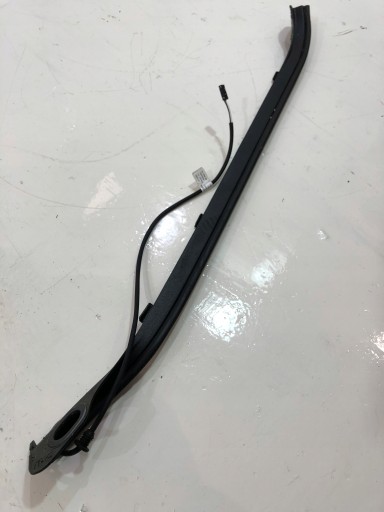 7P6827711 - ПРОКЛАДКА КРЫШКИ БАГАЖНИКА VW TOUAREG 7P EL. ЛАЦКАН