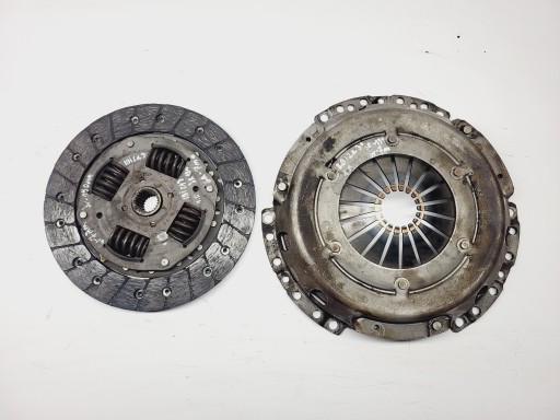 clutch disc pressure plate SEAT IBIZA III 1.0 LUK 319007911 190mm warrenty