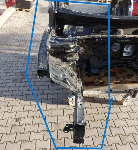 Mercedes EQA GLA W247 250+ W243 LONGHERONE quarto LONGHERONE Destra Anteriore