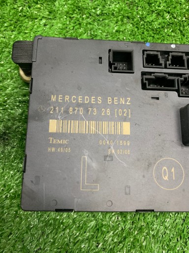 MERCEDES W211 module door front 2118707326