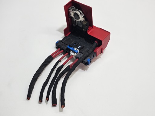 243123210R #5528 - PLUS ЗАЖИМ RENAULT ZOE II №5528