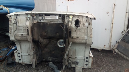 Кабина пол тоннель MAN L2000 LE