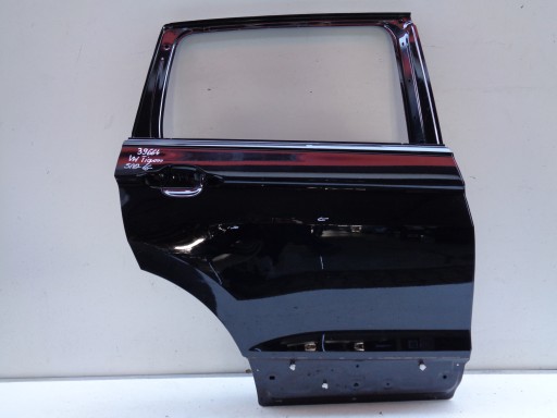 Двері задні праві vw tiguan 5na 16- ном. 39664